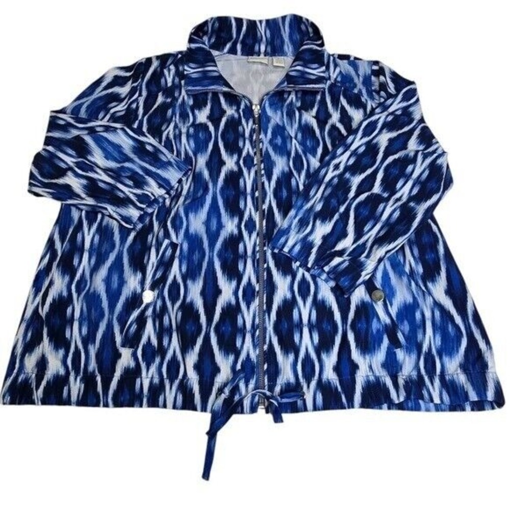 Zenergy by Chicos Neema Ikat Bomber Jacket Womens Sz 1 Enamel Blue Full‎ Zip